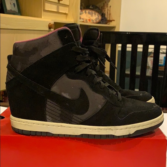 Nike platform sneakers - Picture 2 of 4